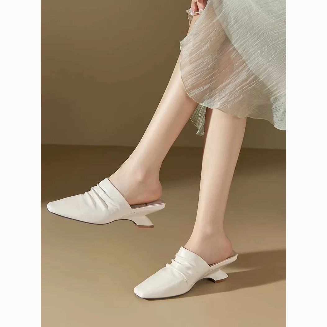 Muller slippers for women with toe half-tugging summer wear fashionable French style sandals for a fashionable - Image 3