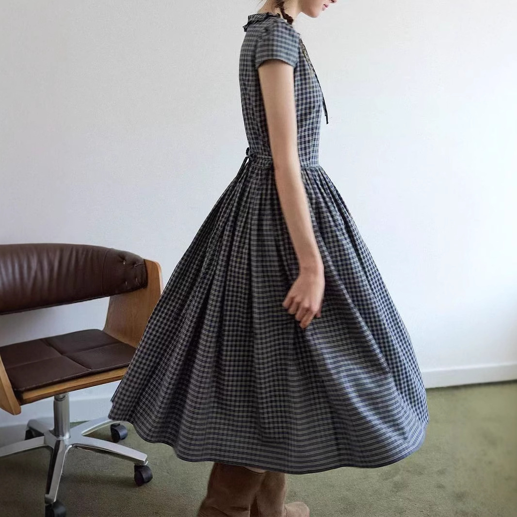 Summer Symphony' retro plaid decorative earrings micropuff sleeves high waist big skirt dress for women - Image 4