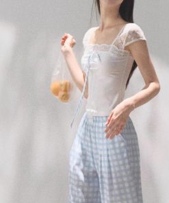 * Cotton lace spliced ​​bow design cool and skin-friendly simple short-sleeved shirt top