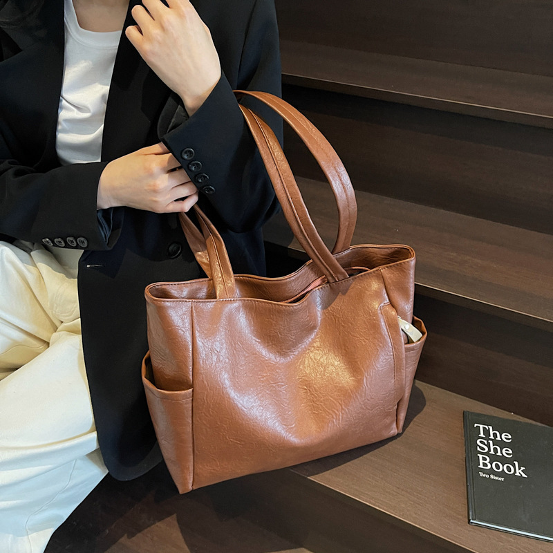 Large capacity bag for women with niche design retro casual and fashionable tote bag business trip commuting shoulder bag - Image 2