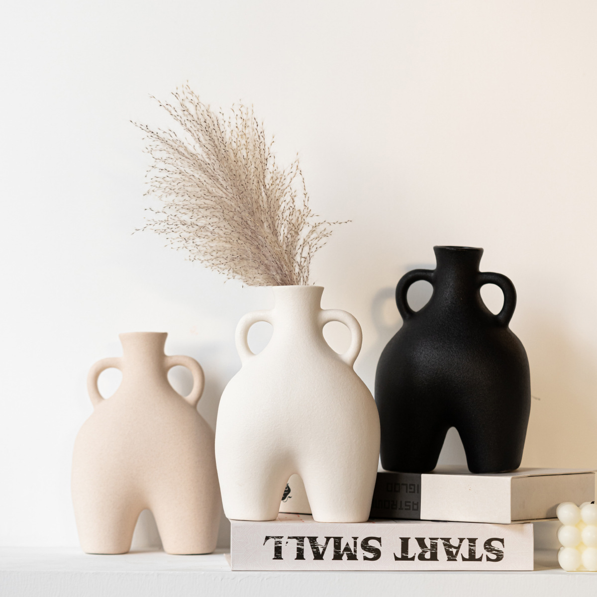 Ceramic European style abstract voxel burnt frosted vase with ears handmade home crafts ornaments style - Image 2