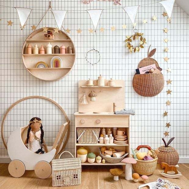 Natural rattan wall-mounted apple fruit shape storage basket hand-woven apple pear storage basket wall storage rack - Image 2