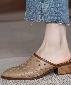 Wanziyan hollow slippers for women in summer wear for breathable thick heel lazy mules mid-heel sandals