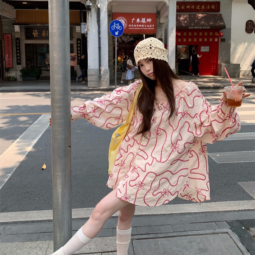 Real photo of embroidered long-sleeved shirt for women design layer cake short skirt casual suit - Image 5