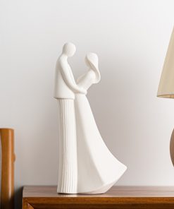 Simple couple ceramic ornaments, living room TV cabinet bedside home decoration gift