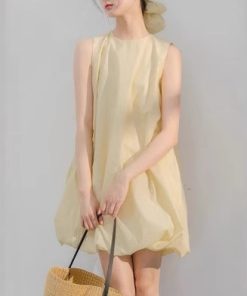 Cute butter puff dress/sleeveless vest