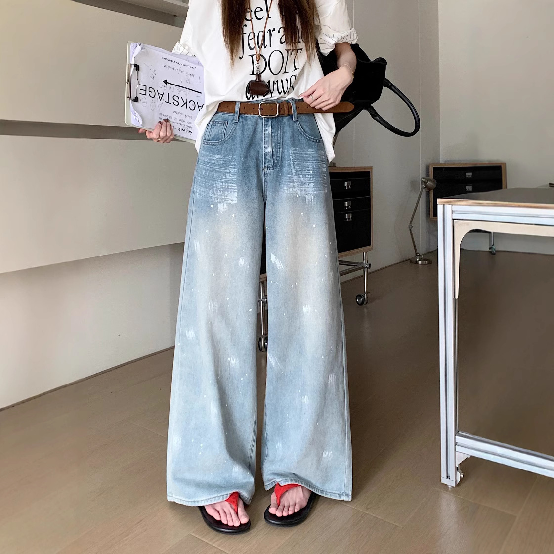 Real shot of summer personalized spray painted denim wide-leg pants for women with high waist design loose trousers - Image 2