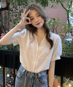 French temperament design and collar lace puff sleeve shirt for women in summer retro design and white shirt