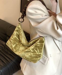 Retro new Chinese style green Chinese style small square bag underarm simple beaded south style single-shoulder velvet bag classic