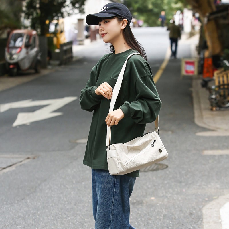 Women's shoulder bag Japanese simple and lightweight sports bag trendy shoulder bag student versatile lazy crossbody bag - Image 4