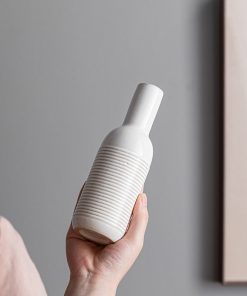 Small ceramic light luxury retro thread small vase home decoration downstream