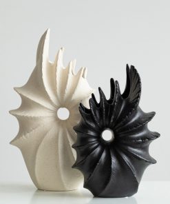 Special shape, diamond horn ceramic vase, cute, simple, modern matte flower mattress, homestay ornaments, high-end