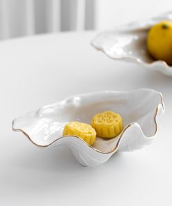 Modern simple gold-edged shell ceramic ornaments fruit candy family hospitality ceramic plate home decoration