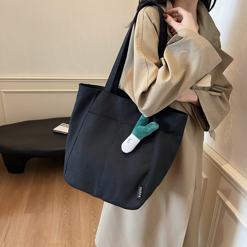 Casual large capacity canvas bag thickened and solid tote bag fashionable shoulder bag college student class commuting bag - Image 3