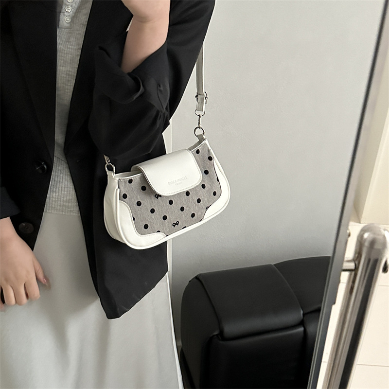 Underarm bag for women spring and summer fashion niche design one-shoulder crossbody bag high-end women's small square bag - Image 3