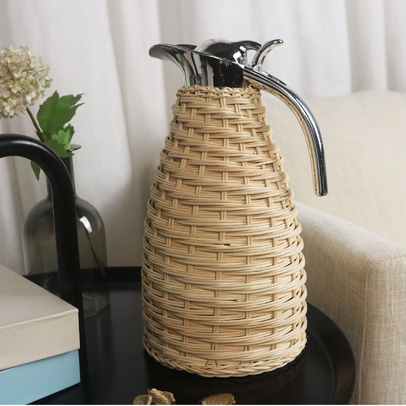 Rattan woven stainless steel vacuum insulation pot water bottle hand-woven European coffee pot water bottle home use - Image 6