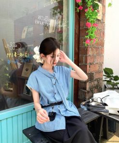 Real photos of Korean loose casual shirts in summer in women's design and slim tops