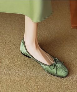 New Chinese style soft leather flat-sole single shoes for women in spring and summer bow soft leather beans shoes egg roll shoes