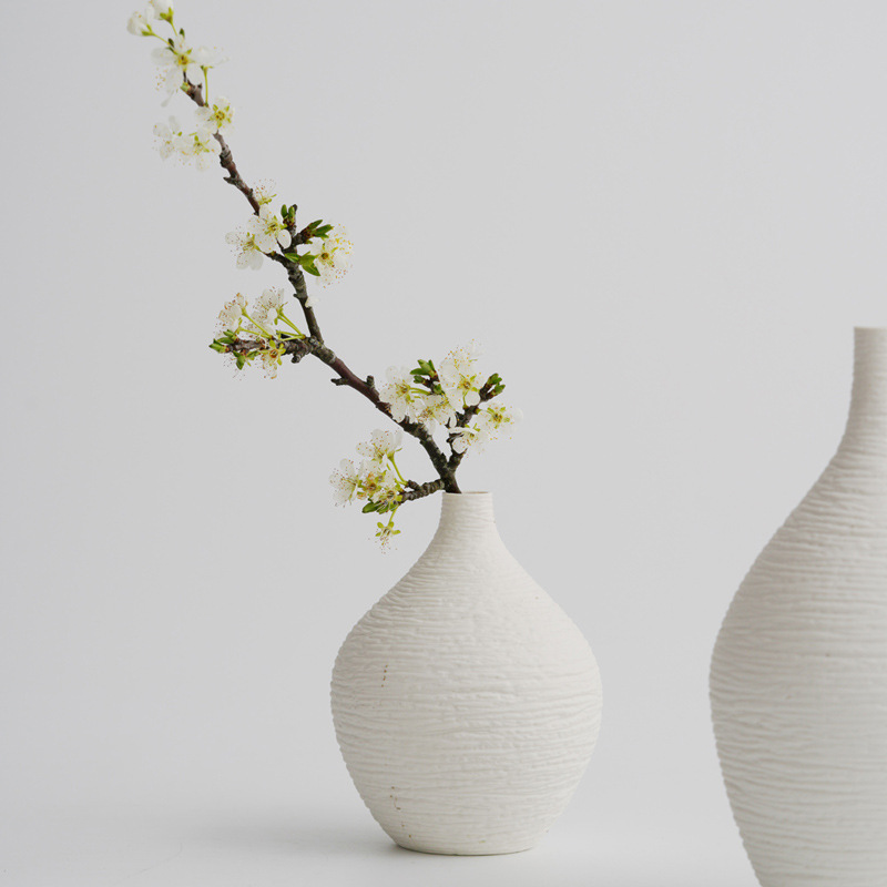 Jump knife craft vase simple modern style Japanese decorative white thin mouth small - Image 2