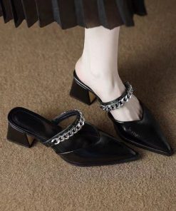 Baotou semi-torque women's outfit summer fashion high-end fashionable black high-heeled sandals