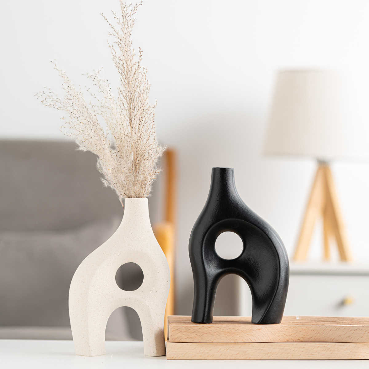 Ceramic modern simple special shape half-shaped vase home decoration - Image 2