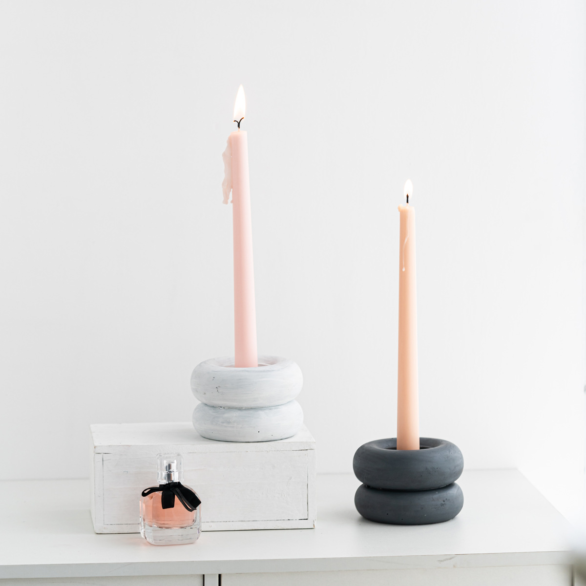 Round candlestick cement black and white gray simple and elegant couple hotel romantic dinner decoration - Image 7