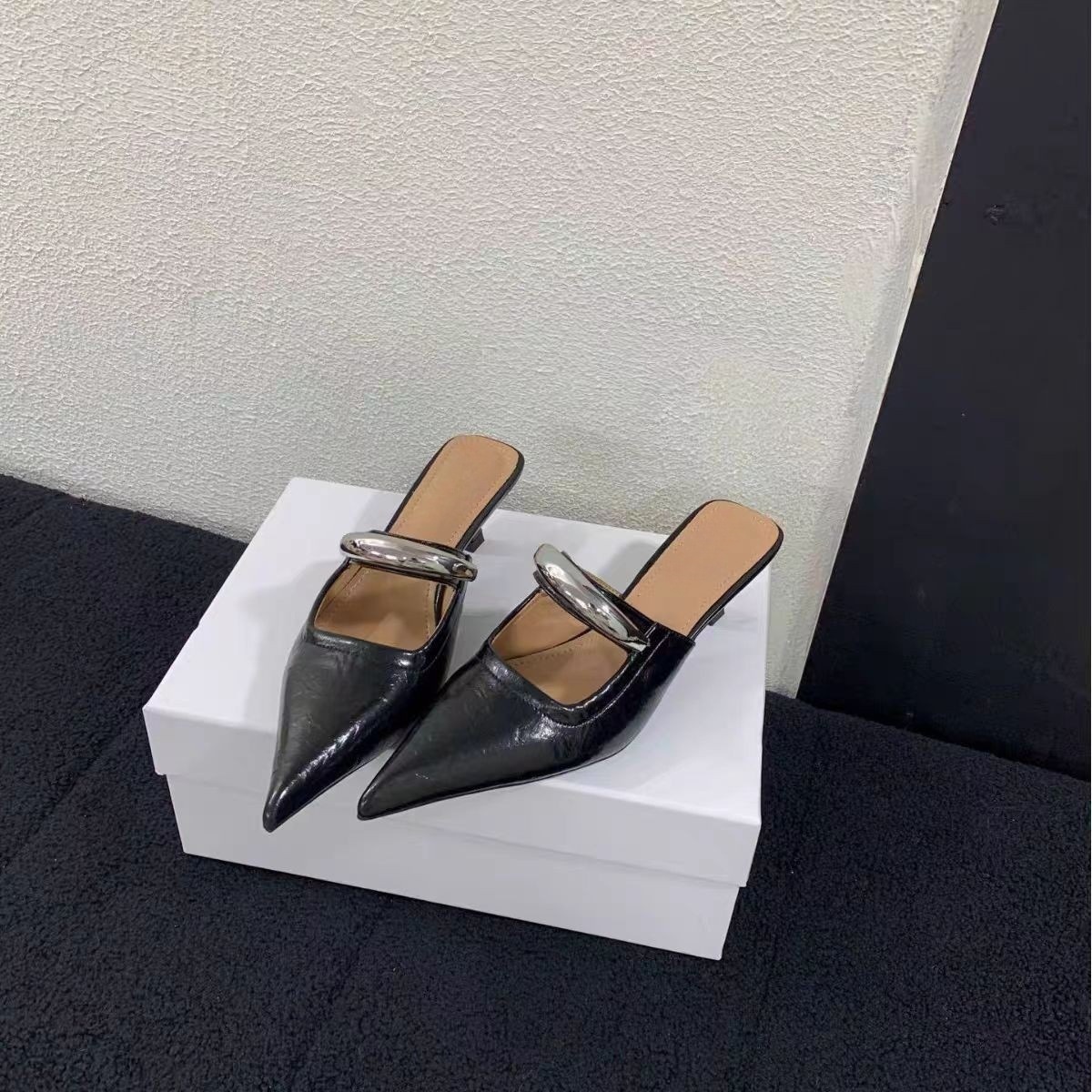 French temperament leopard print pointed high heels for women in spring and summer fairy kitten heels Baotou half slippers - Image 7